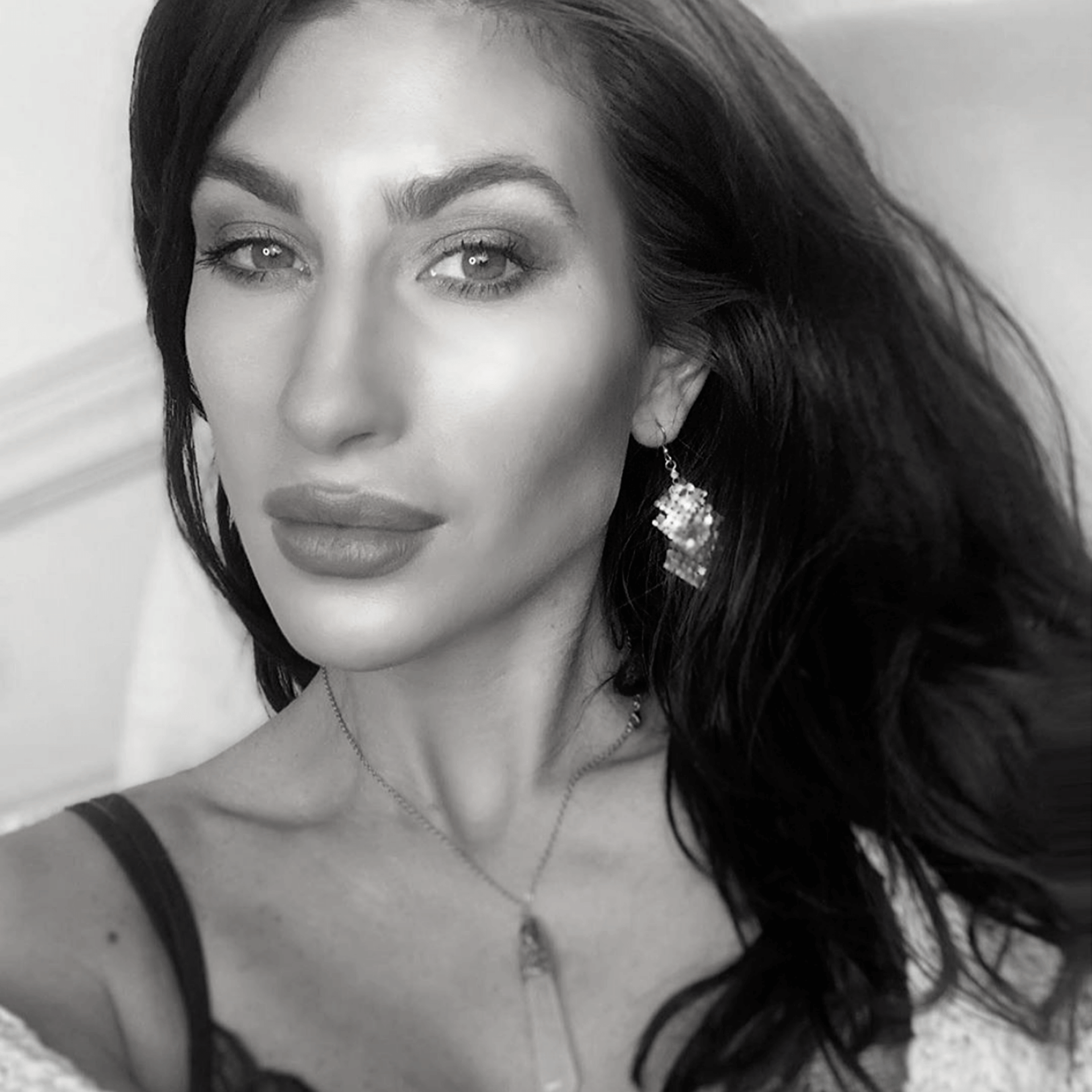 Daniella Carbon Blush